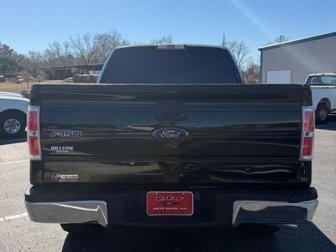 Used 2014 Ford F150 XLT w/ XLT Chrome Package image 4