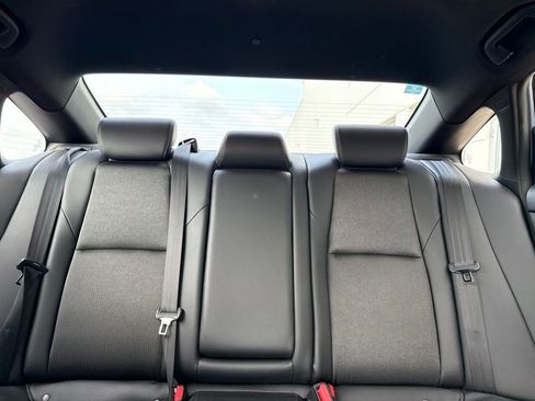 Used 2021 Honda Accord Sport image 10
