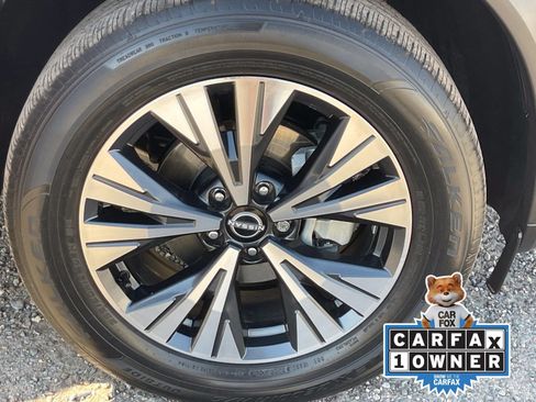 Certified 2023 Nissan Rogue SV w/ SV Premium B Package FWD image 11