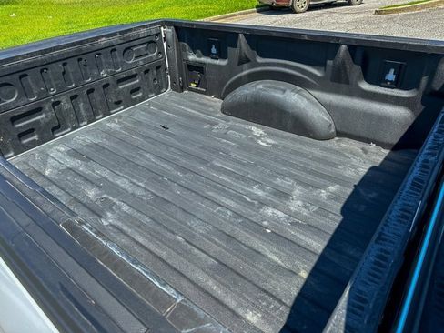 Used 2022 Ford F150 XL w/ Trailer Tow Package image 10