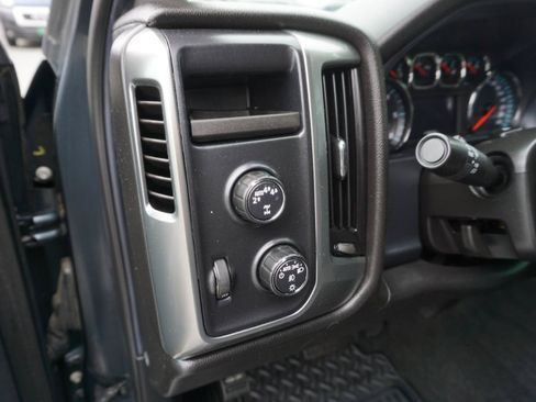 Used 2018 Chevrolet Silverado 1500 LT w/ All Star Edition AWD/4WD image 14