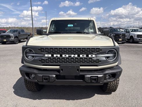 New 2026 Ford Bronco Badlands AWD/4WD image 2