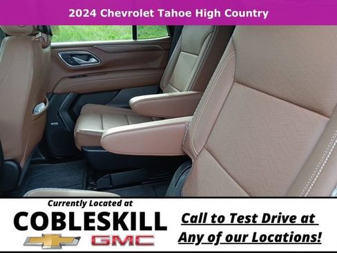Used 2024 Chevrolet Tahoe High Country w/ Advanced Technology Package AWD/4WD image 15