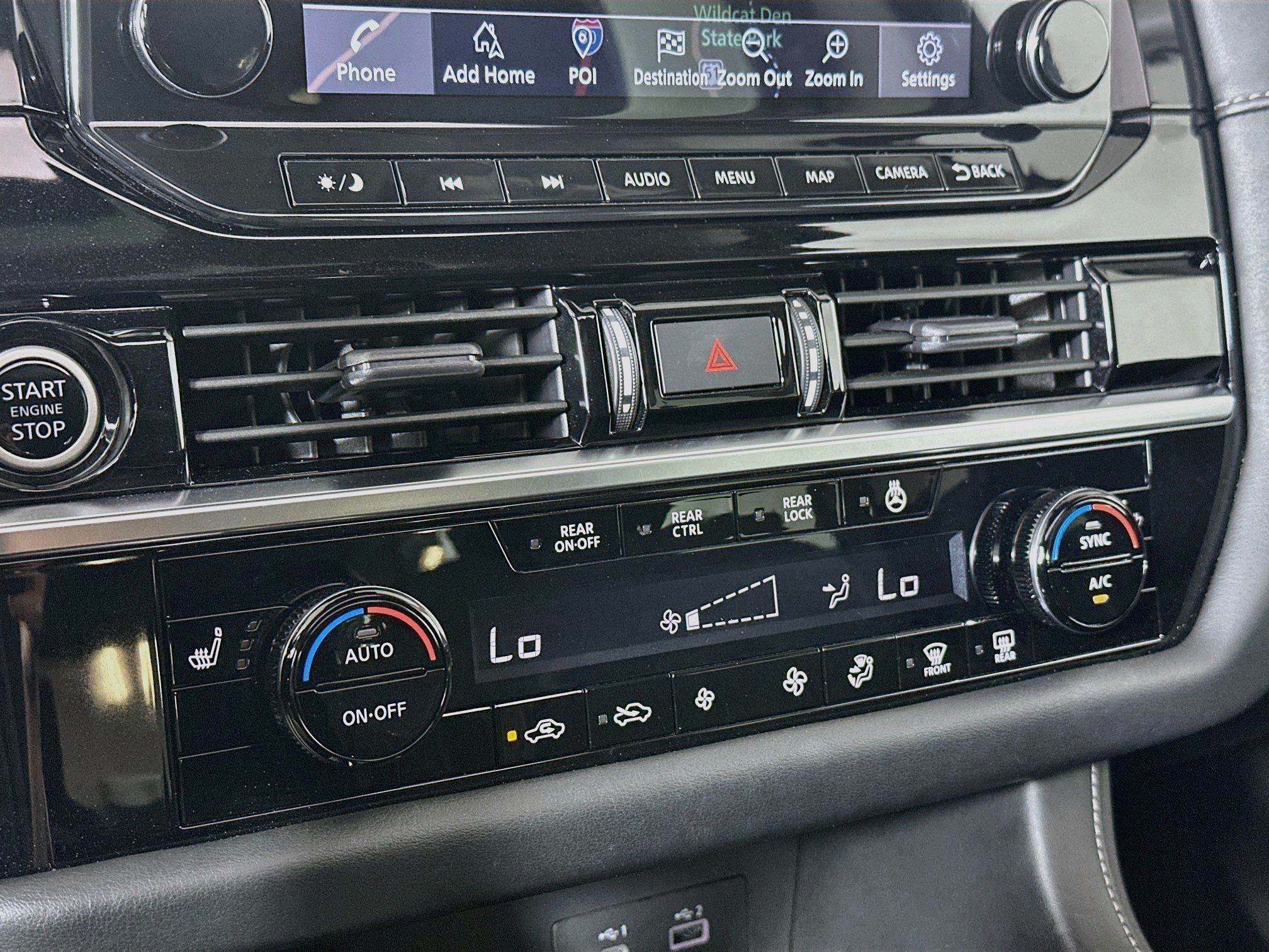 Used 2023 Nissan Pathfinder SL w/ SL Premium Package AWD/4WD image 16