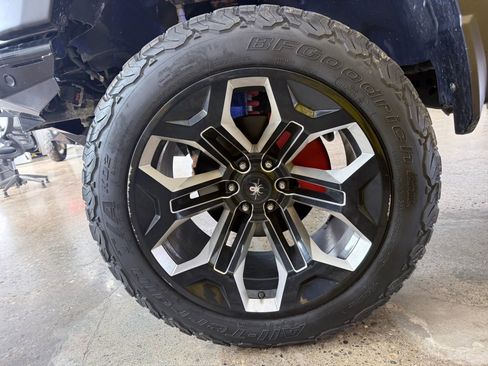 Used 2022 RAM 1500 Big Horn AWD/4WD image 9