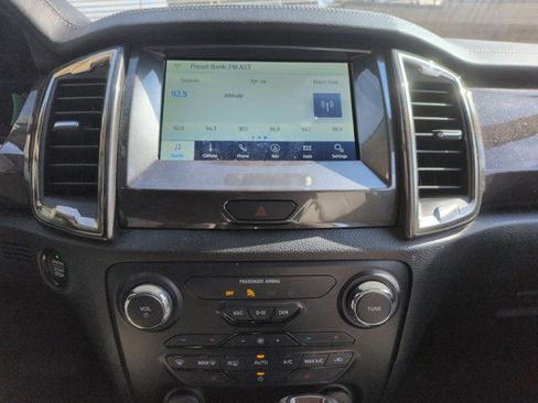 Used 2022 Ford Ranger Lariat w/ Equipment Group 501A High image 11