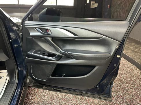 Used 2018 MAZDA CX-9 Touring w/ Touring Premium Package AWD/4WD image 33