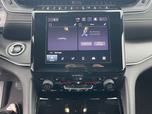 Used 2023 Jeep Grand Cherokee Altitude image 8