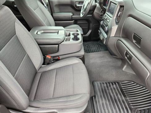 Certified 2023 Chevrolet Silverado 1500 Custom Trail Boss w/ LPO, Dark Essentials Package AWD/4WD image 18