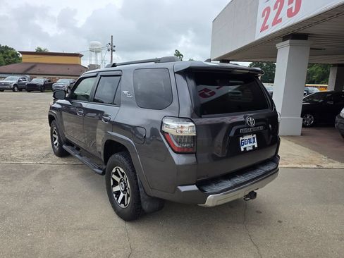 Used 2019 Toyota 4Runner TRD Off-Road Premium AWD/4WD image 3