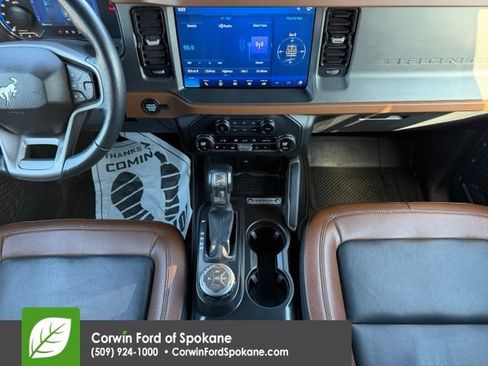 Used 2024 Ford Bronco Outer Banks AWD/4WD image 28