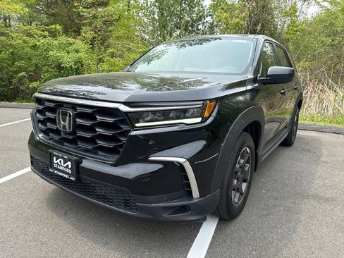 Used 2023 Honda Pilot LX image 22