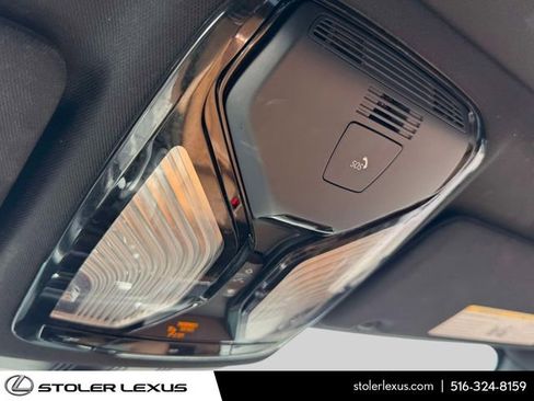 Used 2022 BMW 530i xDrive w/ Premium Package AWD/4WD image 37