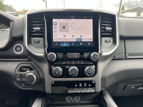 New 2026 RAM 1500 Big Horn w/ Night Edition AWD/4WD image 24