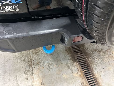 Used 2022 Jeep Wrangler Unlimited Sahara 4xe image 42