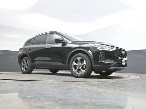 Used 2025 Ford Escape ST-Line Select AWD/4WD image 46