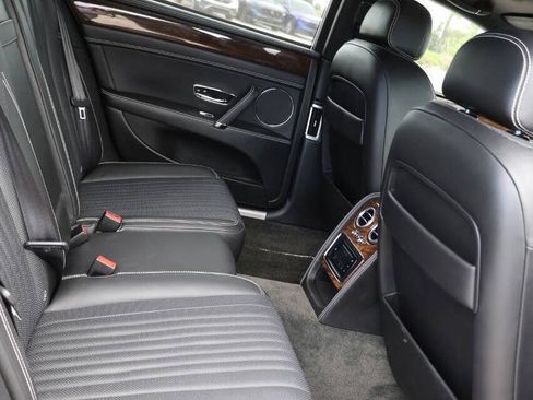 Used 2017 Bentley Flying Spur S V8 AWD/4WD image 16