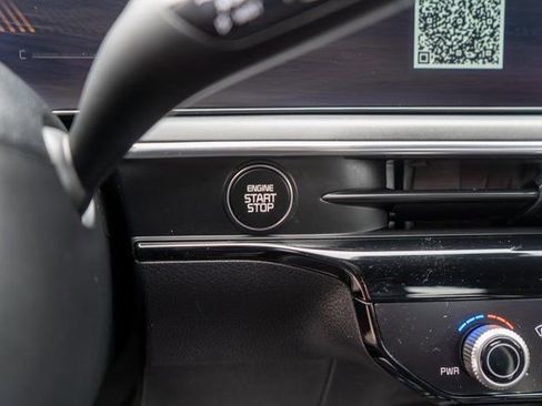 Used 2025 Kia K5 GT-Line AWD/4WD image 25