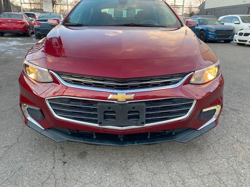 Used 2018 Chevrolet Malibu LT w/ Leather Package image 24
