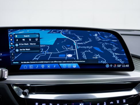 Certified 2025 Cadillac Lyriq Luxury w/ LPO, Floor Liner Package AWD/4WD image 29