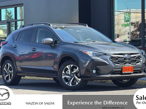 Used 2024 Subaru Crosstrek 2.0i Premium AWD/4WD image 1