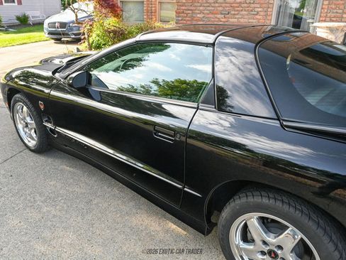 Used 2002 Pontiac Firebird Trans Am RWD image 75