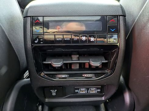 Certified 2021 Jeep Grand Cherokee L Summit w/ Advanced Protech Group IV AWD/4WD image 23
