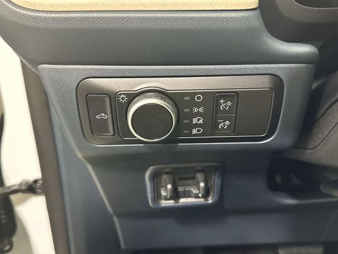 New 2025 Ford Maverick Lariat w/ 4K Tow Package image 18