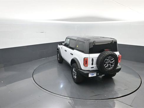 New 2025 Ford Bronco Badlands image 26