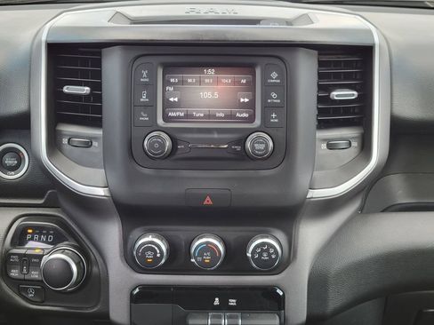 Used 2022 RAM 1500 Big Horn AWD/4WD image 19