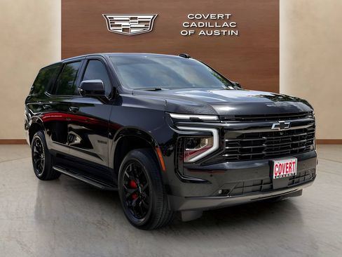 Used 2026 Chevrolet Tahoe RST w/ RST Performance Edition AWD/4WD image 6