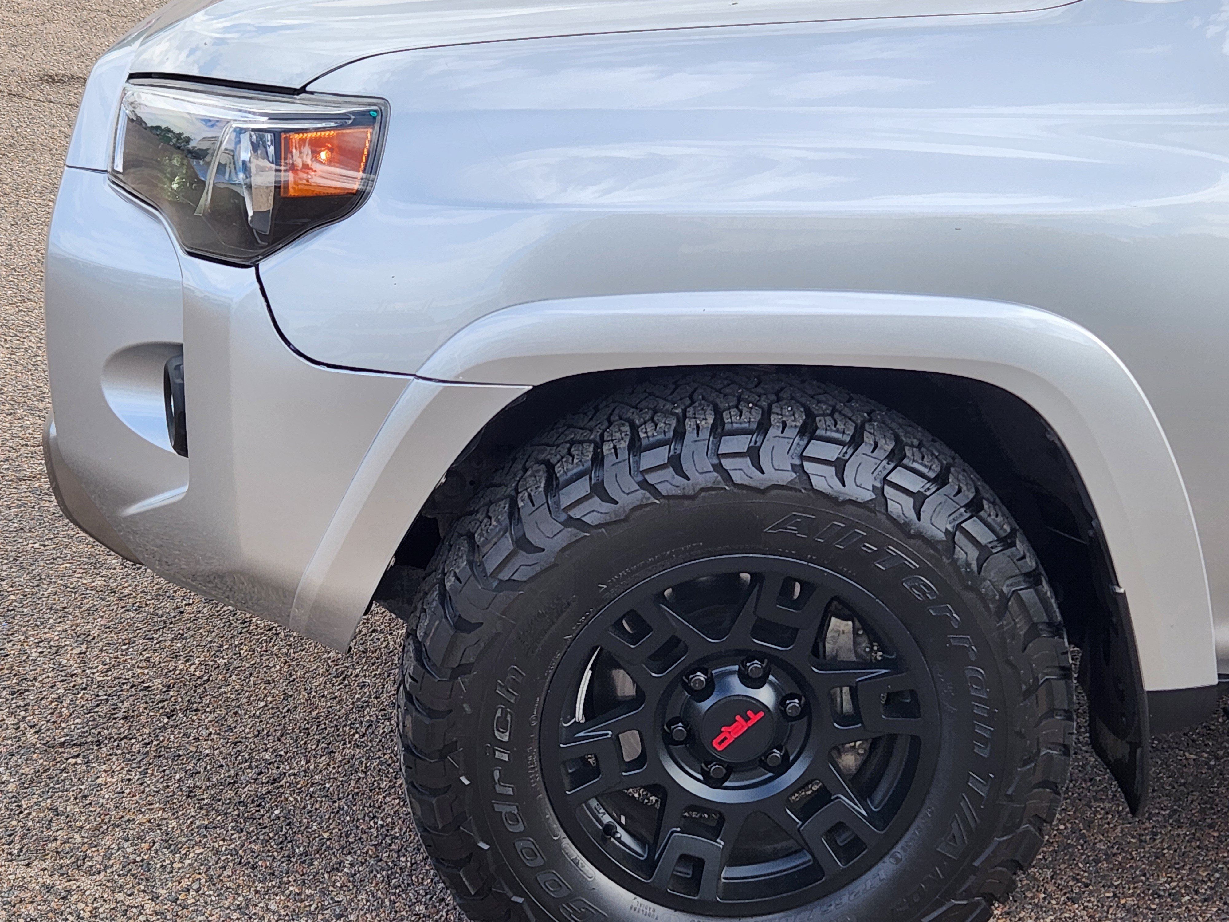 Used 2022 Toyota 4Runner TRD Off-Road Premium AWD/4WD image 6