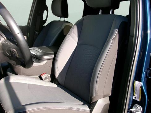 Used 2024 RAM 2500 Big Horn w/ Bed Utility Group image 13