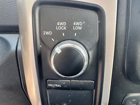 Used 2017 RAM 2500 SLT AWD/4WD image 22