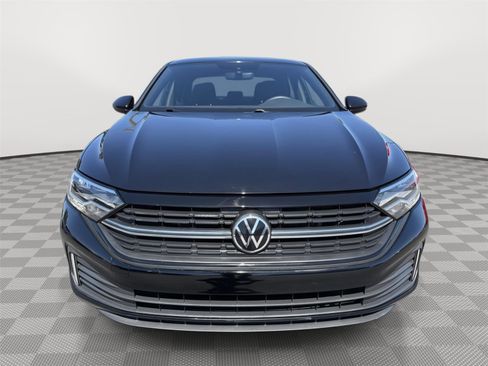 Used 2023 Volkswagen Jetta Sport FWD image 2