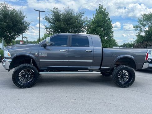 Used 2014 RAM 2500 Laramie w/ Cold Weather Group AWD/4WD image 5