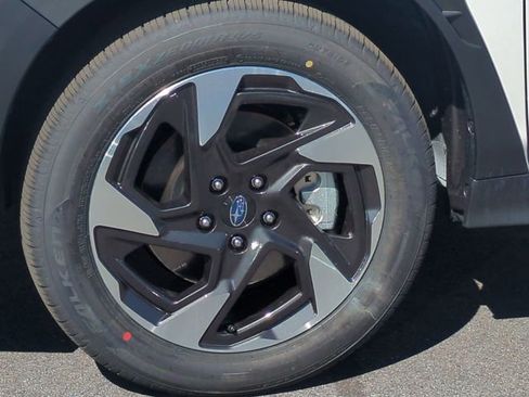 New 2025 Subaru Crosstrek 2.5i Limited w/ Crosstrek Mirror Package image 16