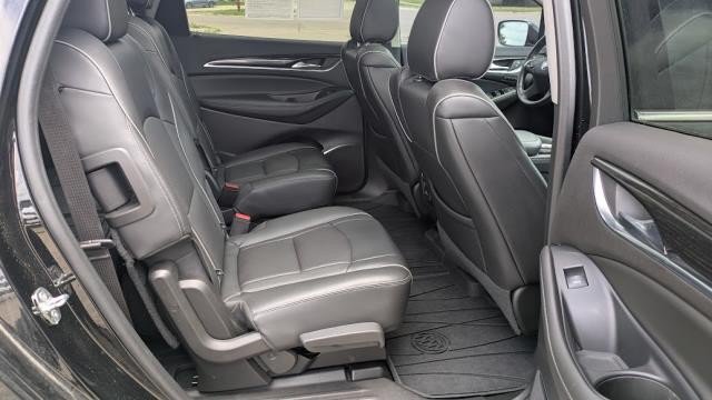 Used 2021 Buick Enclave Avenir w/ Avenir Technology Package AWD/4WD image 25