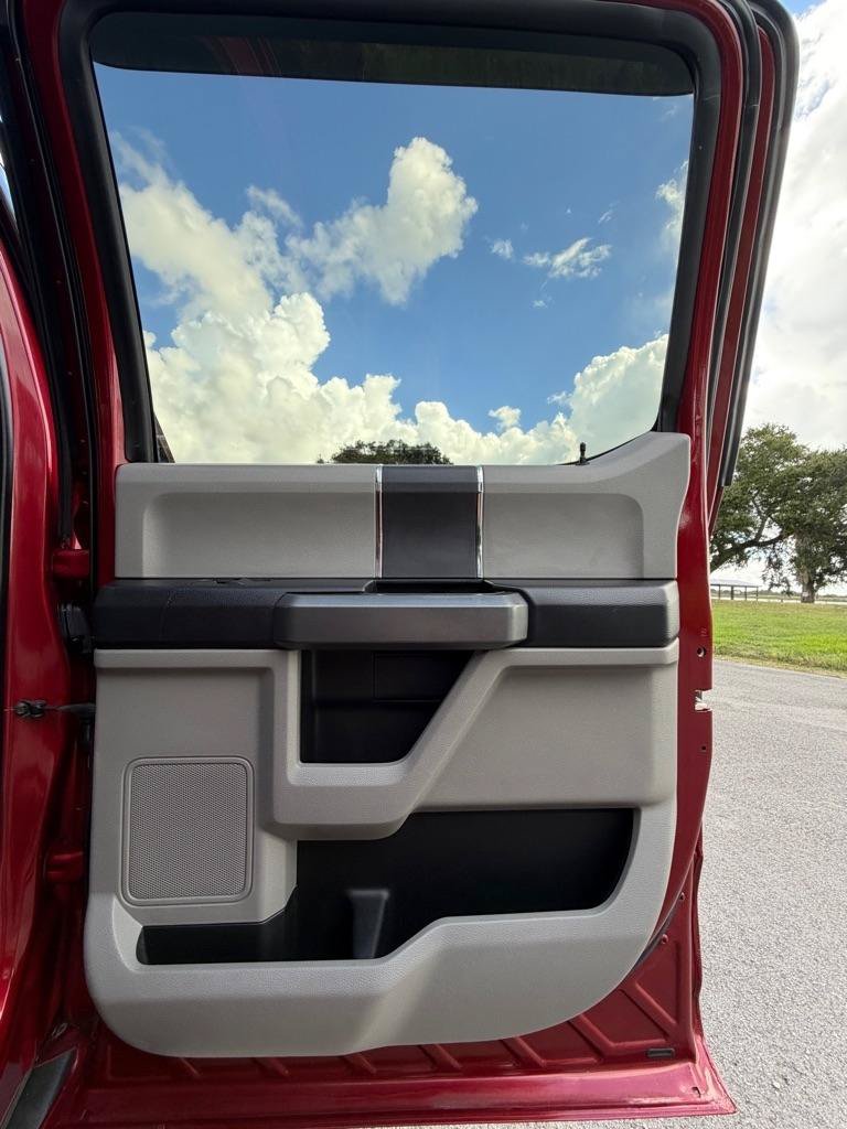Used 2017 Ford F150 XLT RWD image 17