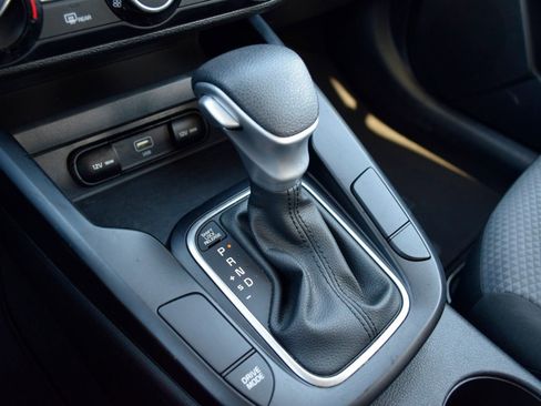 Used 2024 Kia Soul LX w/ Option Group 015 image 15