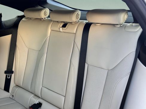 Used 2025 BMW i4 eDrive40 w/ Premium Package image 28