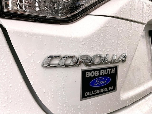 Used 2022 Toyota Corolla LE FWD image 13