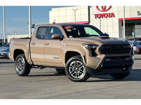 New 2026 Toyota Tacoma TRD Sport AWD/4WD image 2
