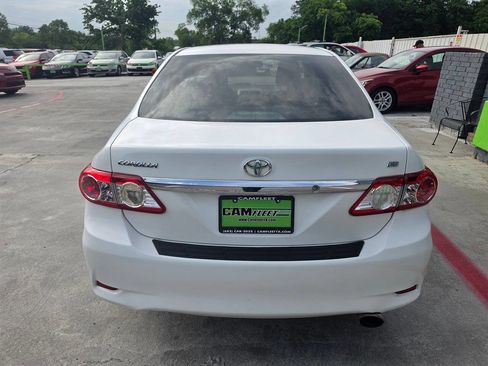 Used 2011 Toyota Corolla LE FWD image 14