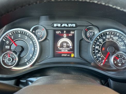 Used 2025 RAM 1500 Big Horn AWD/4WD image 24