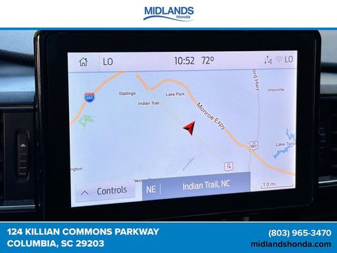 Used 2022 Ford Explorer Limited w/ Equipment Group 301A RWD image 12