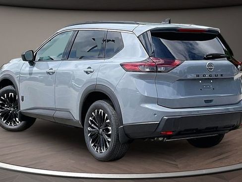 New 2026 Nissan Rogue SV FWD image 3