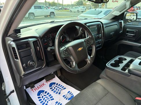 Used 2015 Chevrolet Silverado 1500 LT w/ LT Convenience Package image 16