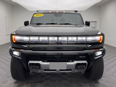 Used 2025 GMC Hummer EV 2X w/ LPO, Illumination Package AWD/4WD image 16