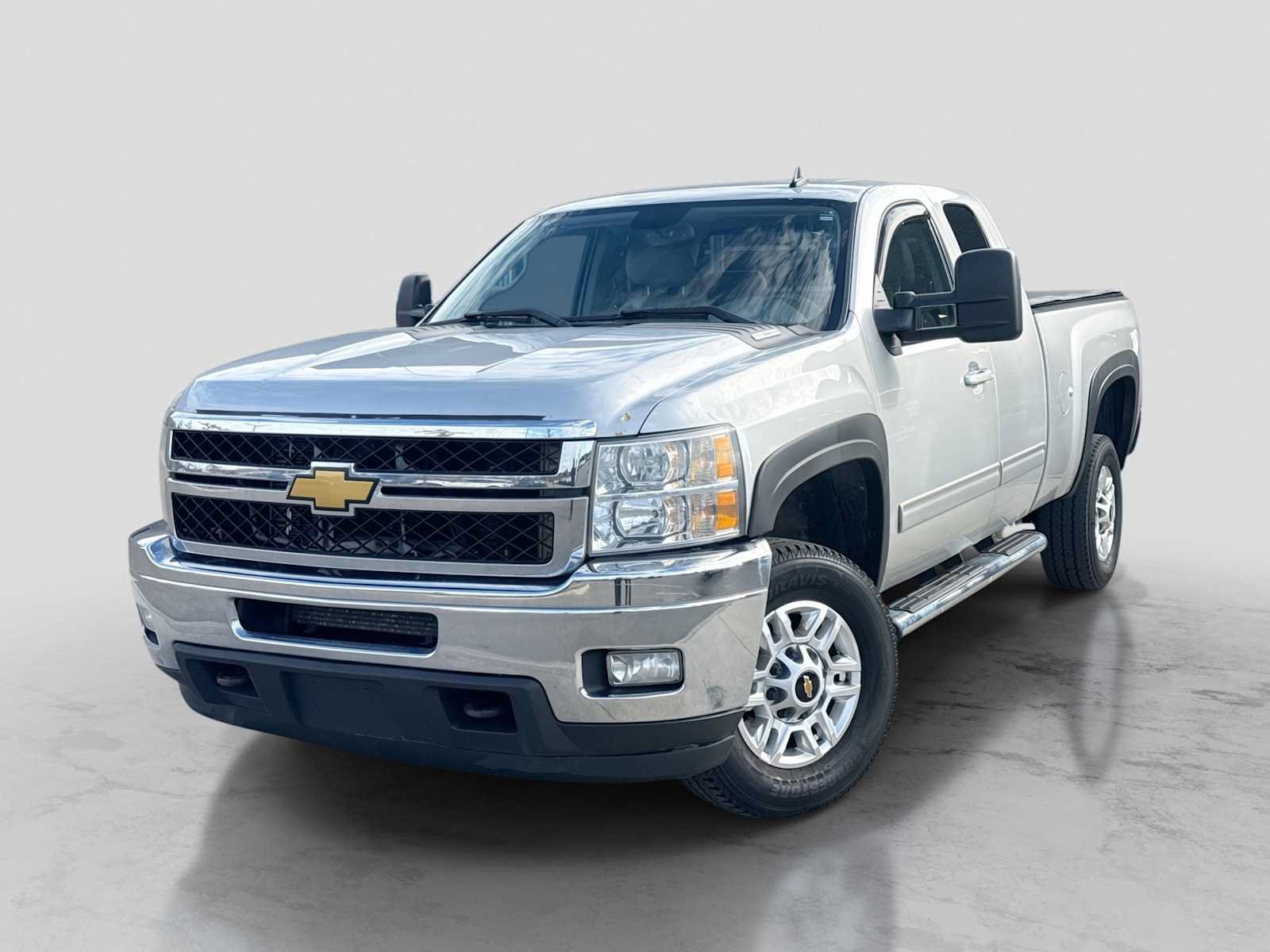 Used 2011 Chevrolet Silverado 2500 LTZ w/ LTZ Plus Package AWD/4WD image 1
